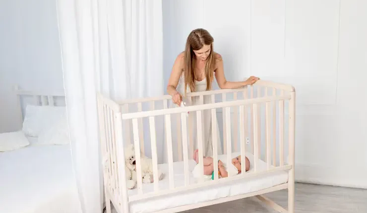 Slimline Baby Swings That Fit Small Rooms and Flats in the UK