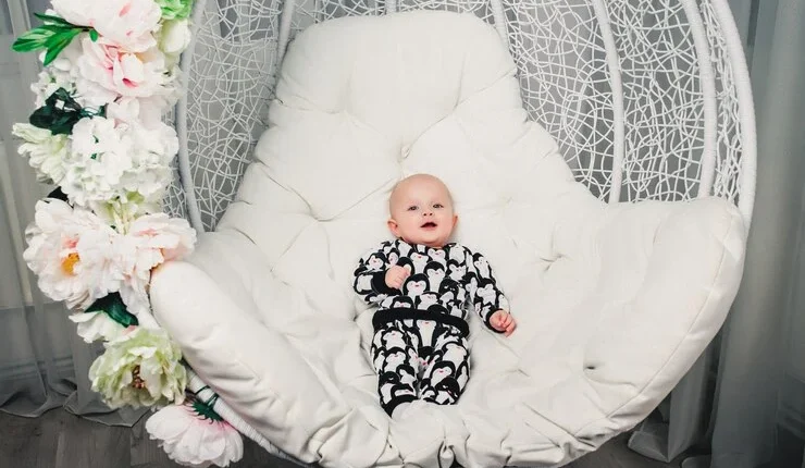 Stylish and Luxury Baby Swings That Add Comfort and Class